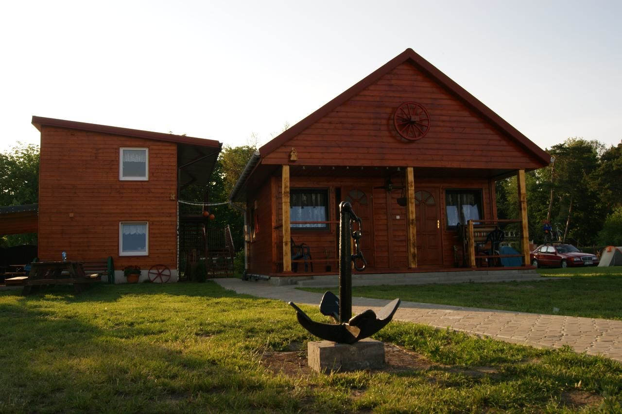 Лоджи Baltic Resort Darłowo - Domek nr 13 Дарлово-6